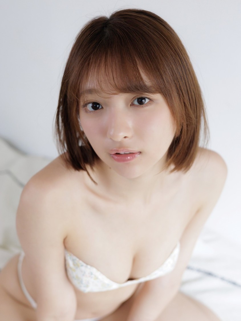 セブンネット限定特典：一ノ瀬瑠菜 ポストカードB