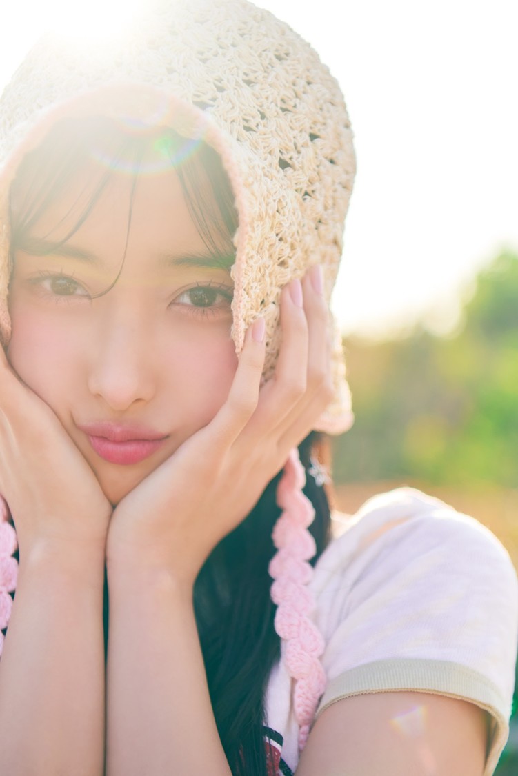 OCHA NORMA 北原もも写真集「もももてぃーん。」　撮影／田中瞳 　発行・発売／オデッセー出版