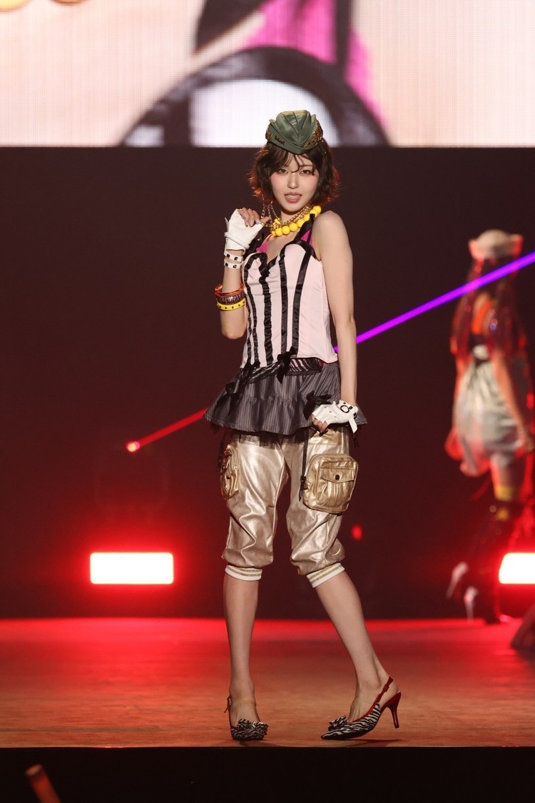 YUUKI（IS:SUE）