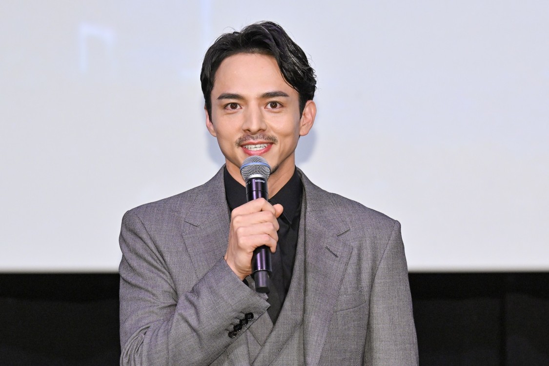 満島真之介