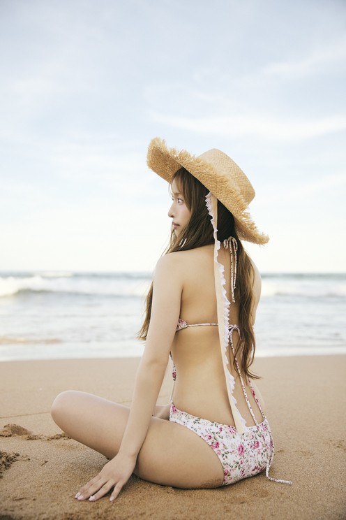 1st写真集『AKB48 平田侑希写真集(仮)』