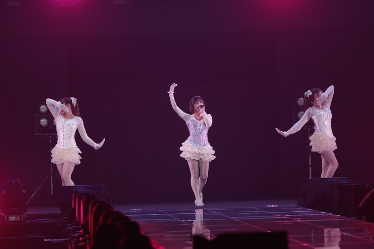Annnnnaの空　©AGESTOCK2026
