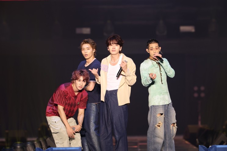 WATWING　©AGESTOCK2026