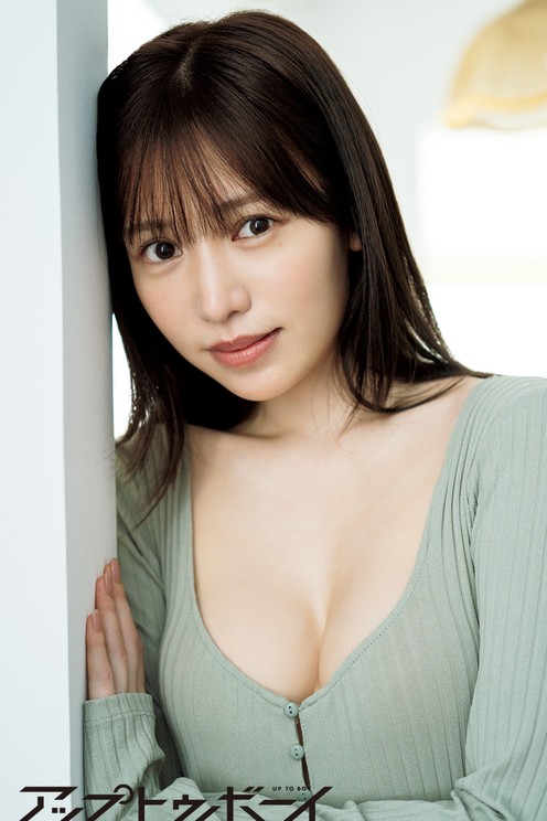 運上弘菜_誌面カット