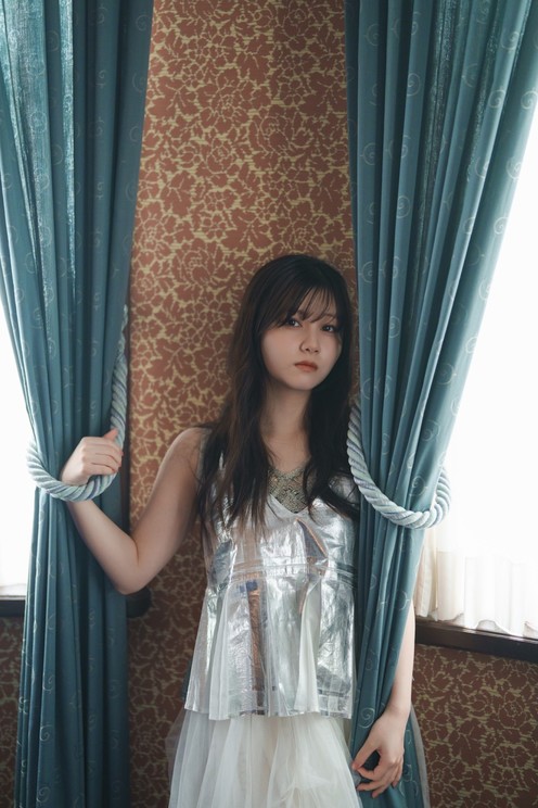 伊藤理々杏 撮影/HIROKAZU