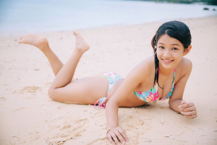 虹咲カリナ、2ndDVD「虹色の恋、見つけた!」 ©2026 Liverpool