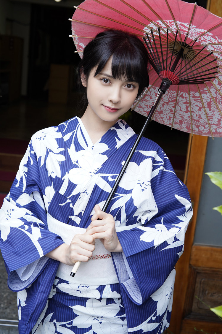 桃月なしこ（C）LUCKMAN（秋田書店）