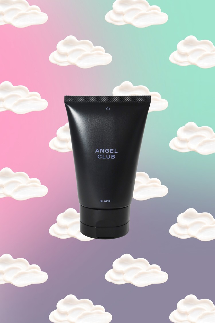 BLACK BODY CREAM（ブラック ボディ クリーム）価格：3,850円（税込）