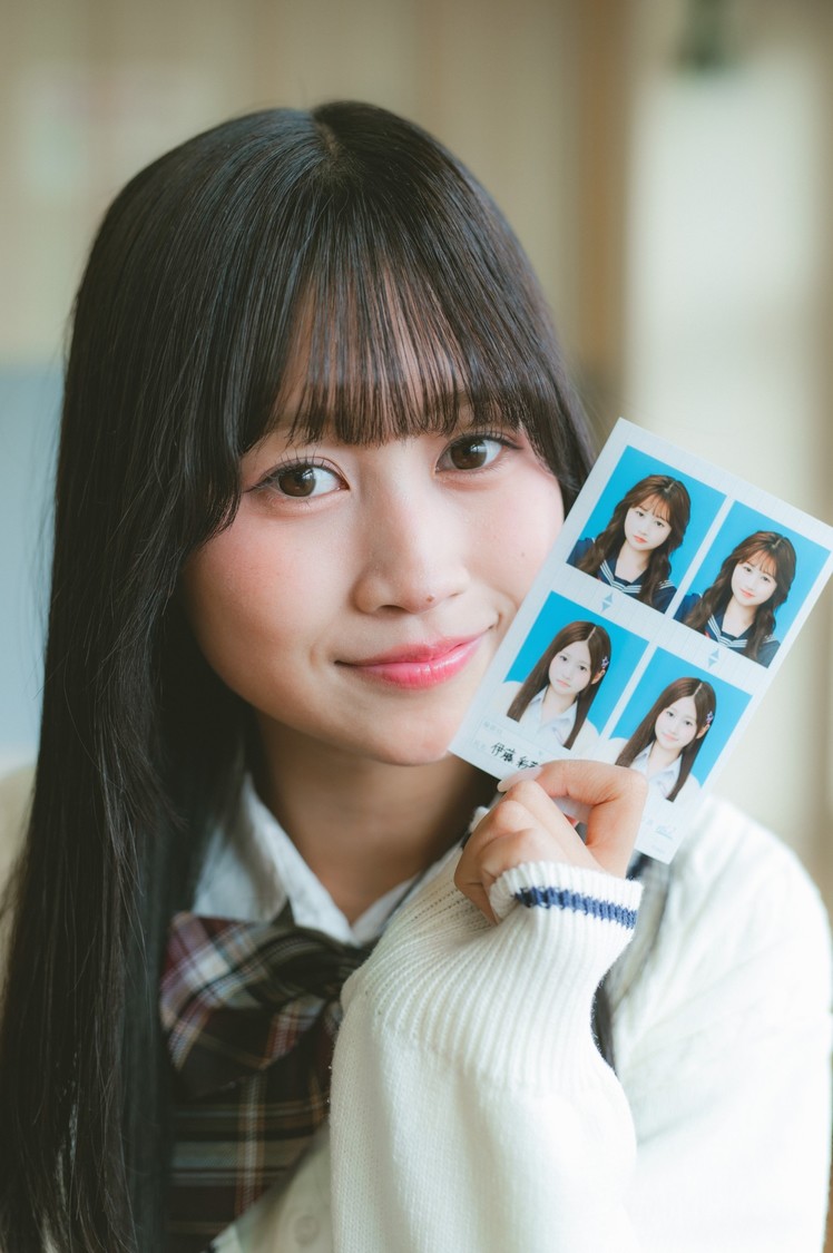 「seju証明写真風ランダムブロマイド」