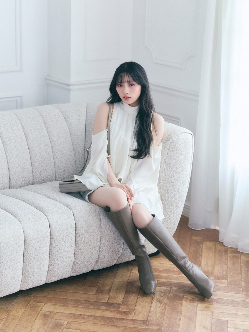 「2026 WINTER COLLECTION CLASSIC FEMINITY」