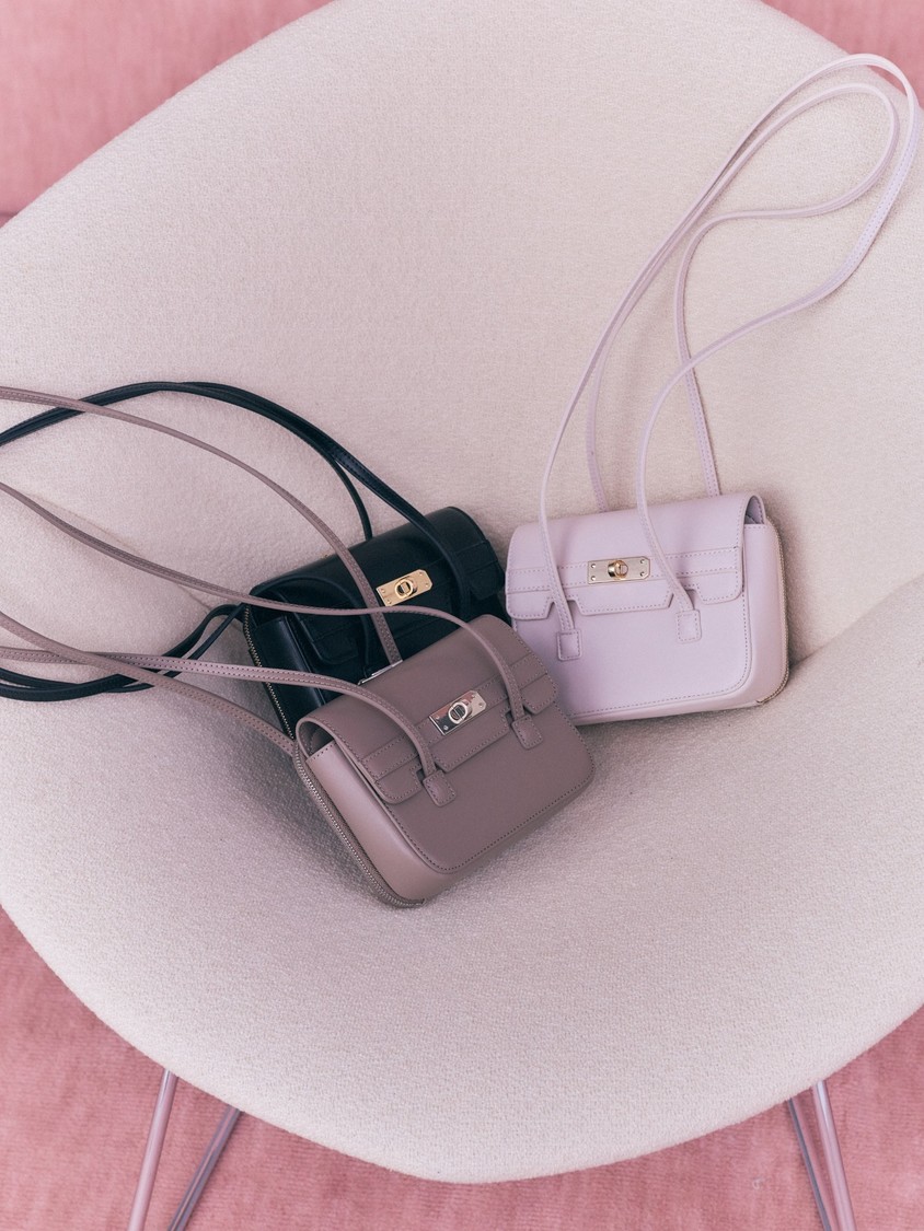 「2026 WINTER COLLECTION CLASSIC FEMINITY」