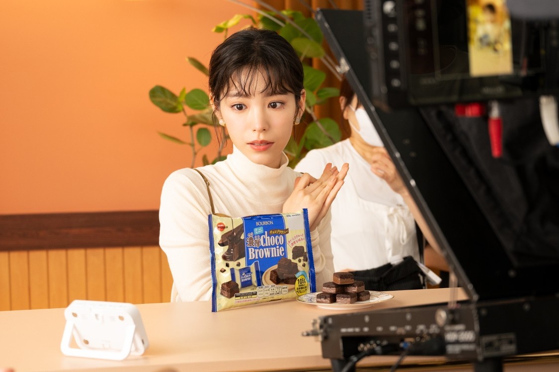 ブルボン 濃厚チョコブラウニーの新WEBCM 『伝えきれない濃厚さ』篇 メイキング