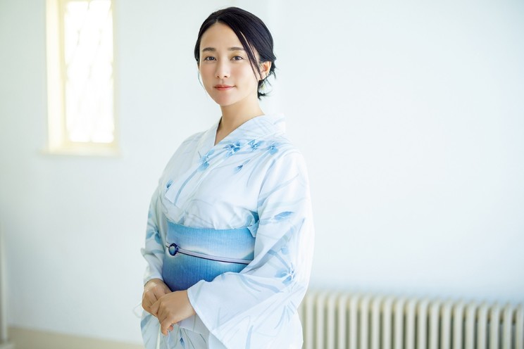「木村文乃カレンダー2027」公開カット