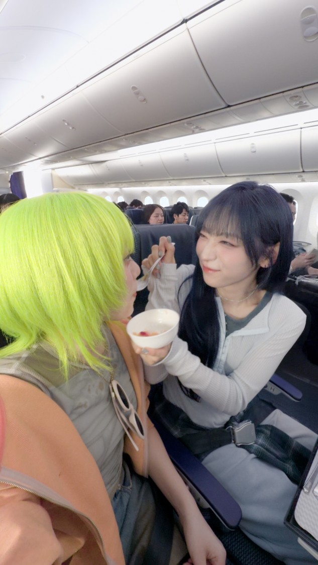 【おいしいグルメそらたび篇】JISOO・MAHINA