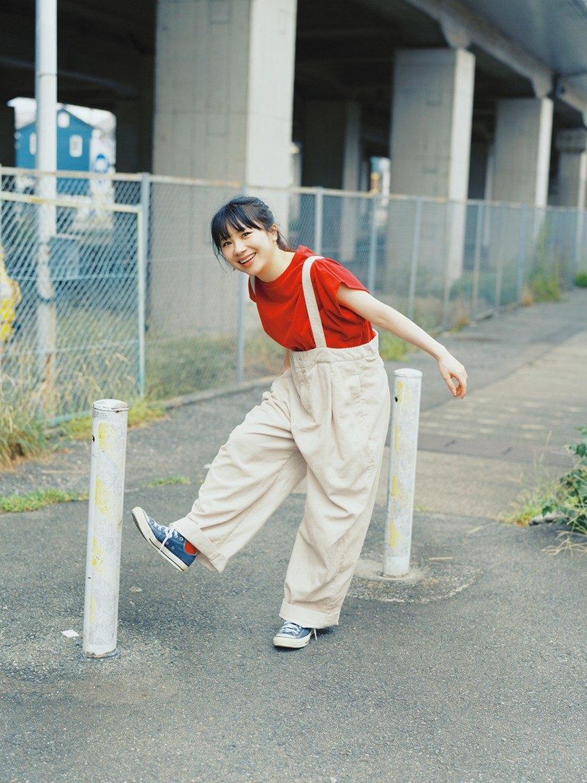 『石田亜佑美カレンダー2027』 撮影／野口花梨