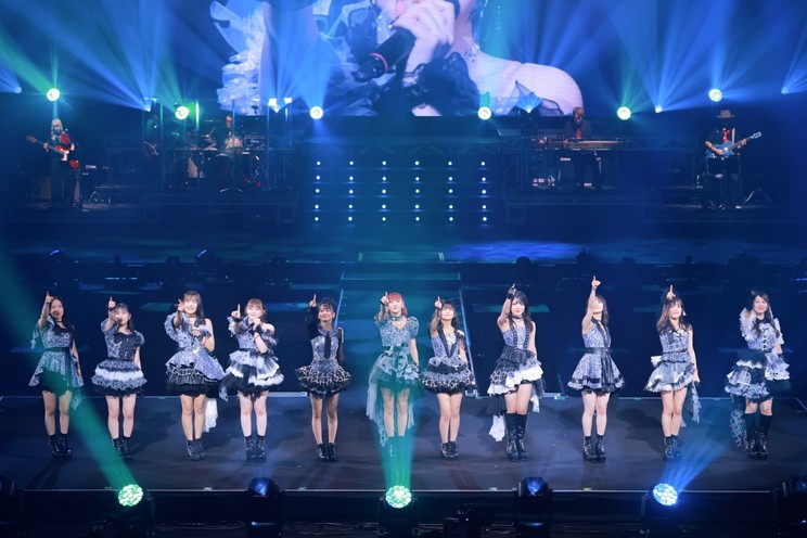 ＜つばきファクトリー CONCERT 2026 AUTUMN Bloomy Groovy Story 秋山眞緒 Final 「花音 - はなおと -」＞