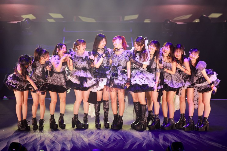 ＜つばきファクトリー CONCERT 2026 AUTUMN Bloomy Groovy Story 秋山眞緒 Final 「花音 - はなおと -」＞