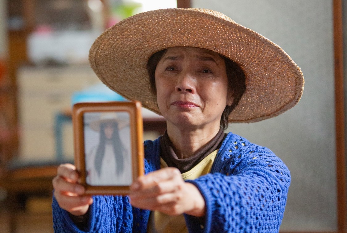 真理萌の祖母（榊原郁恵） ※｢榊｣は 正しくは”木へんに神”と表記します 