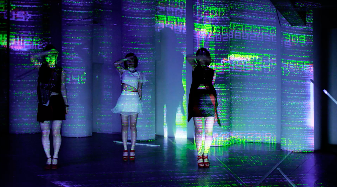 「夜中 動画ばかり見てる…」MV（Short ver.）より