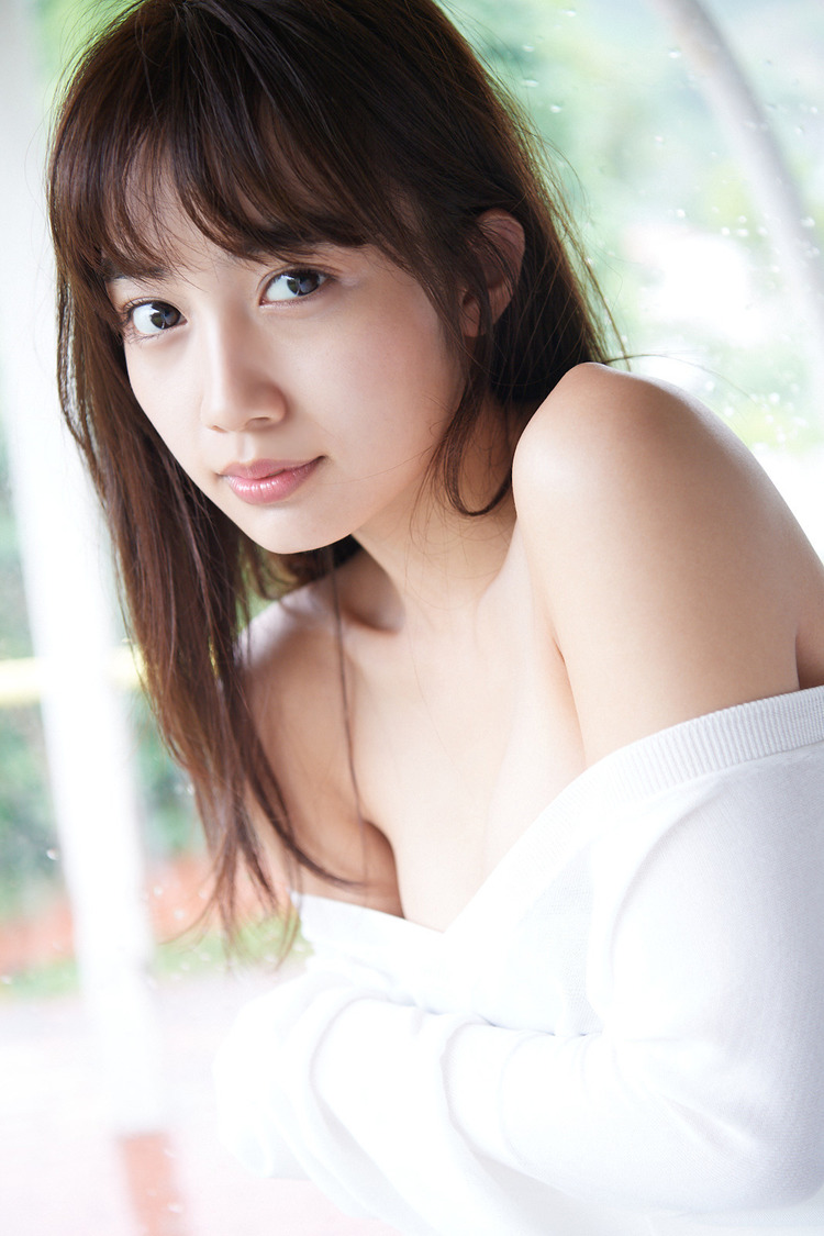 黒木ひかり（c）Takeo Dec./双葉社