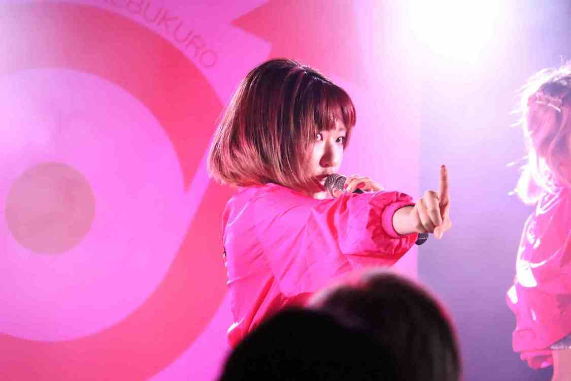 CHERRSEE MIYU1st写真集『Birth』発売記念ミニライブ｜Space emo 池袋（2019年9月1日）