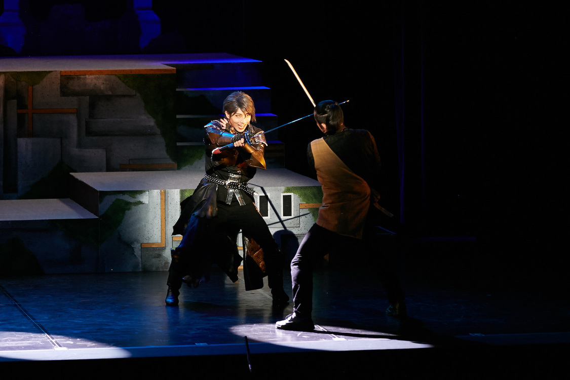 ＜DARKNESS HEELS＞プレビュー公演より