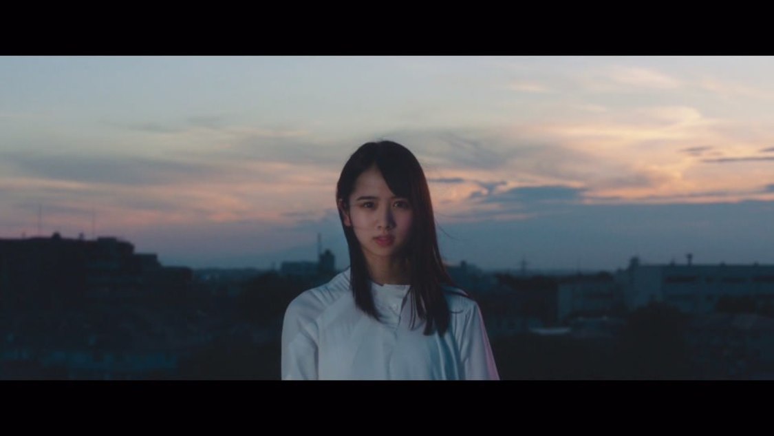 日向坂46 上村ひなのソロ曲「みんなに一番好きだと言っていた小説のタイトルを思いだせない」MV