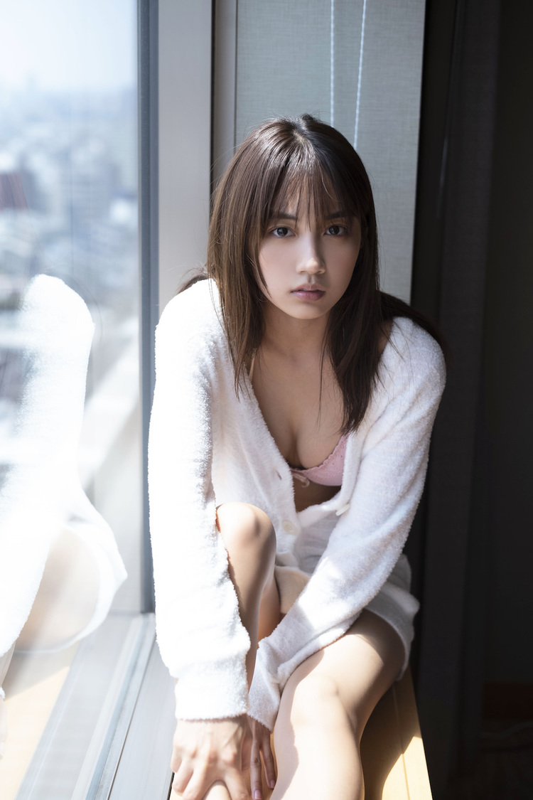 黒木ひかり　(c)写真　佐藤裕之