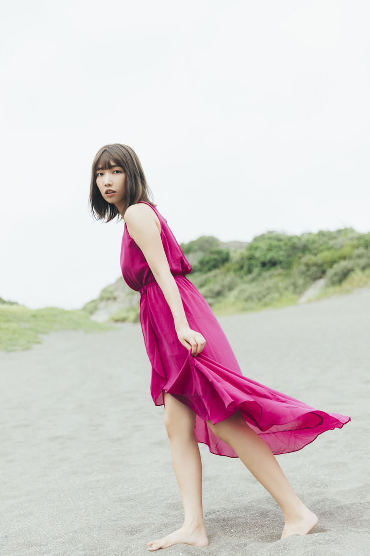 霜月めあ　(c)写真 横山マサト