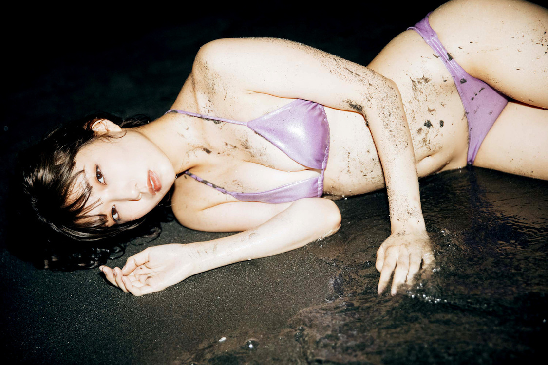 霜月めあ　(c)写真 横山マサト