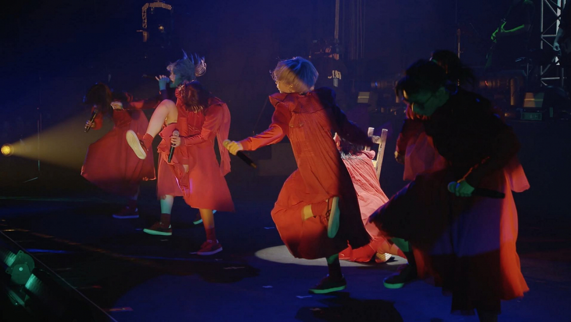 ＜And yet BiSH moves.＞より「FREEZE DRY THE PASTS」