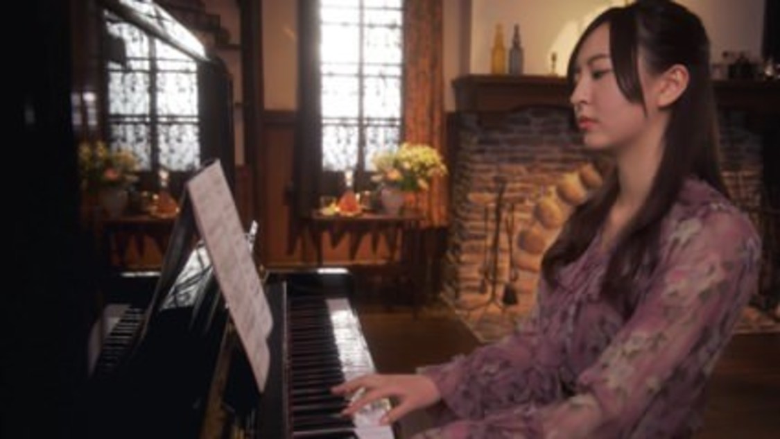 森保まどか（HKT48）「悲愴」MVより ©️AKS