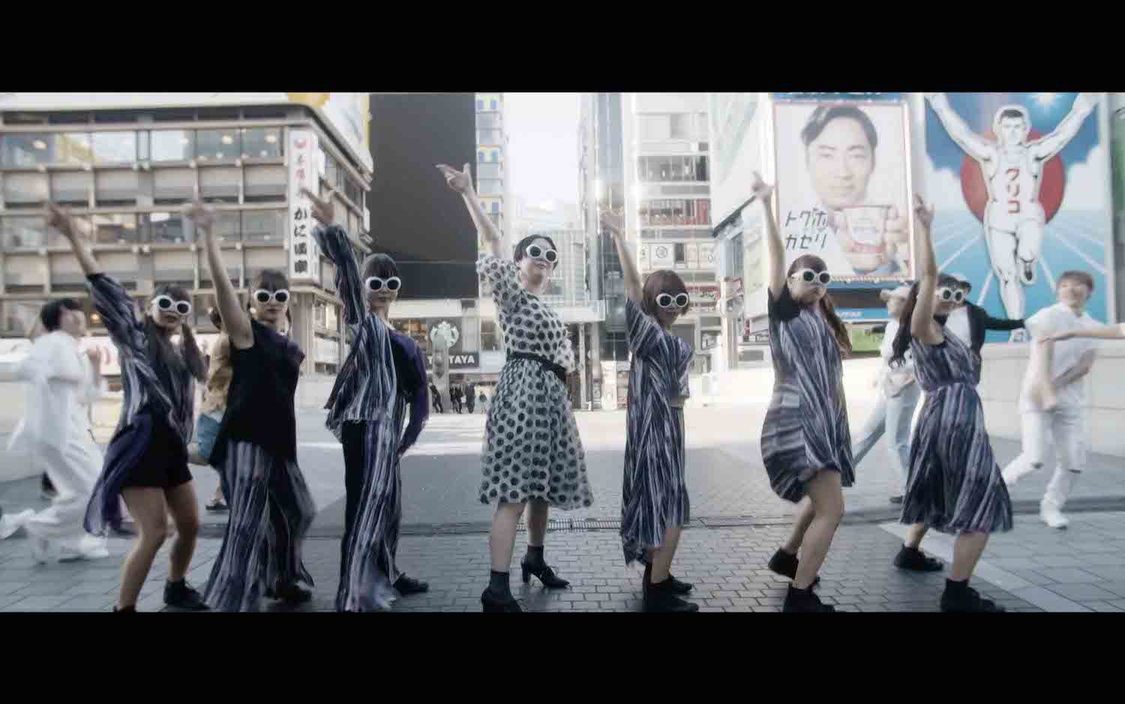 大阪☆春夏秋冬「Dance to the light」MVより