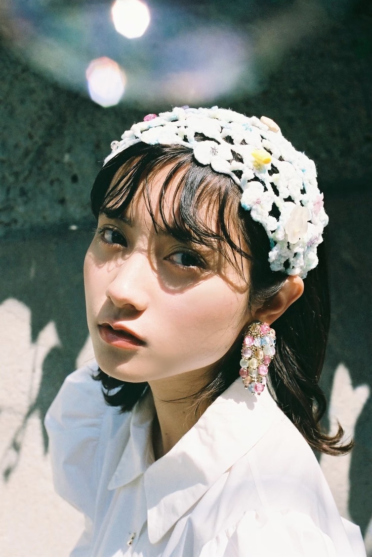 桃月なしこ©︎Shiori Ikeno/bis