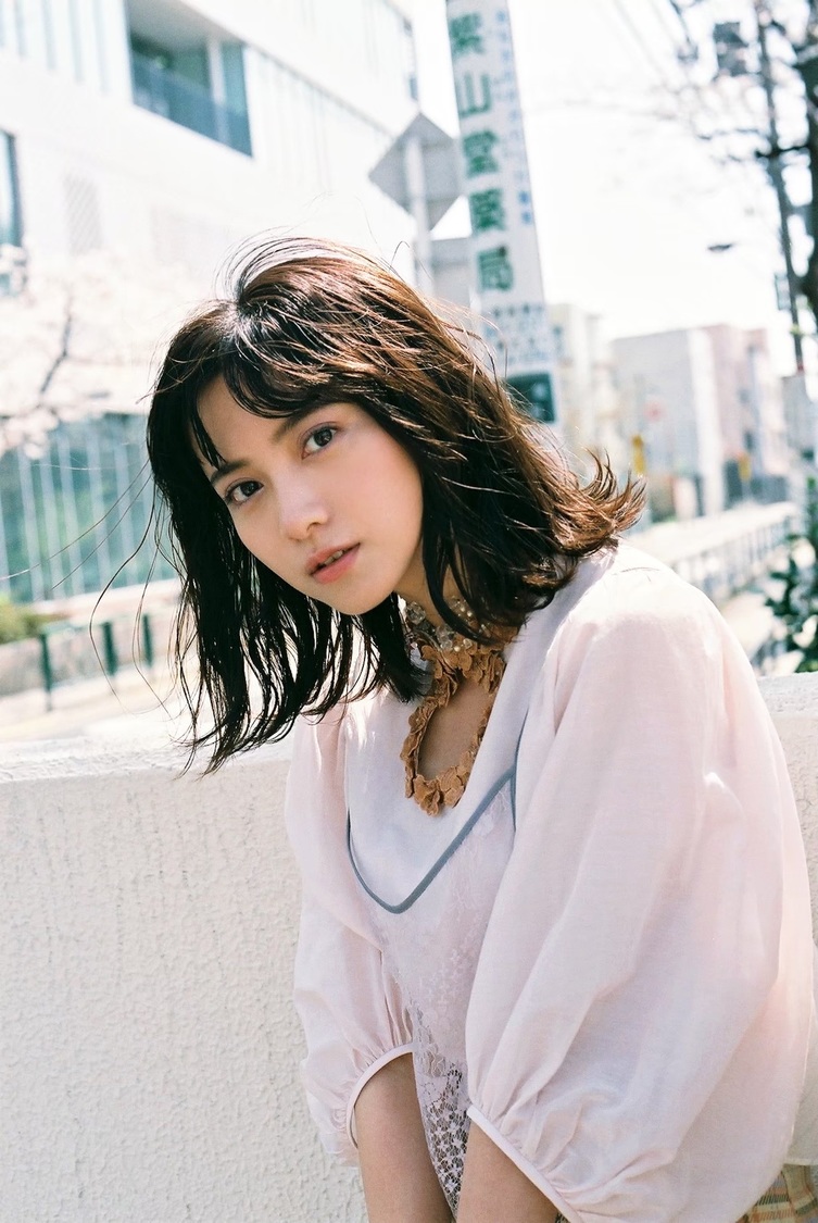 桃月なしこ©︎Shiori Ikeno