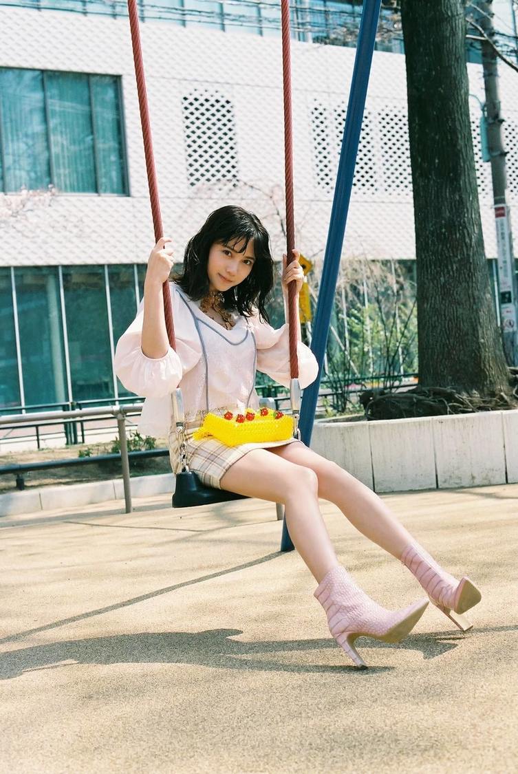 桃月なしこ©︎Shiori Ikeno/bis