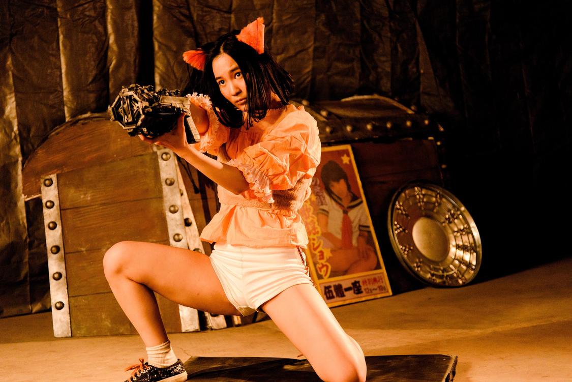 映画『爆裂魔神少女 バーストマシンガール』アクションカット