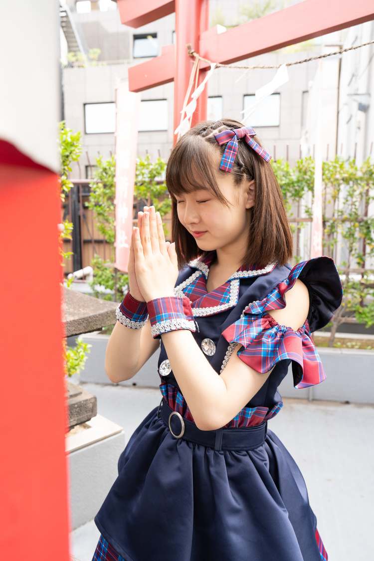 新倉愛海（アップアップガールズ（２））｜東京・朝日稲荷神社