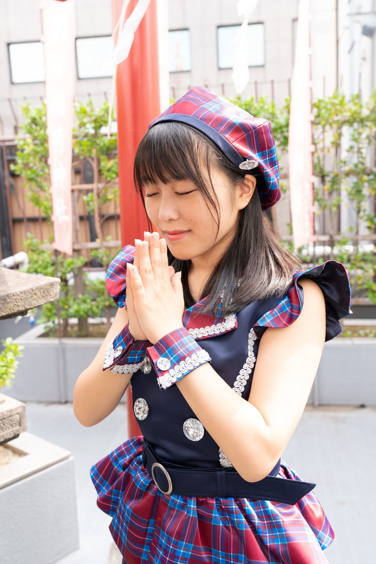 島崎友莉亜（アップアップガールズ（２））｜東京・朝日稲荷神社