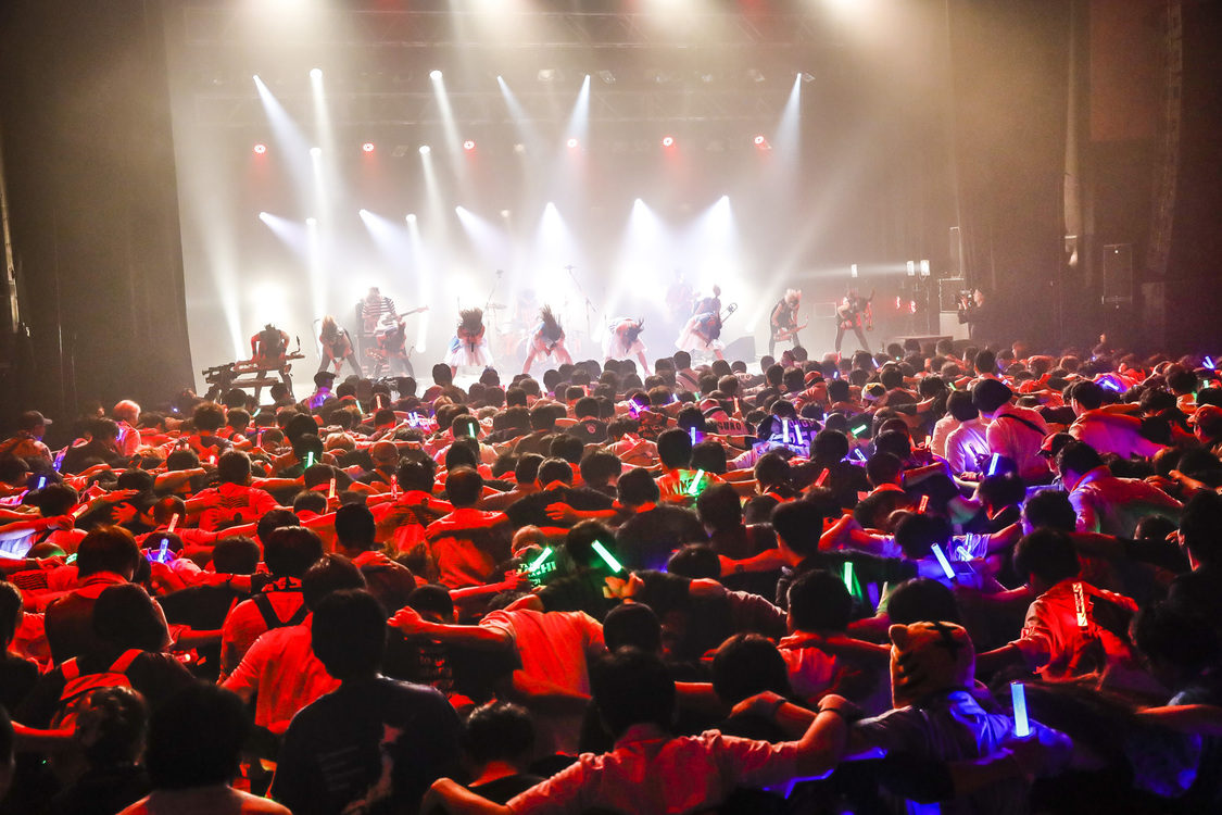 ＜TEAM SHACHI 1stシングル発売記念 プレミアムフリーライブ〜60minutes!! TEAM SHACHI BAND Rocks You Away!〜＞2019年10月4日＠新木場STUDIO COAST