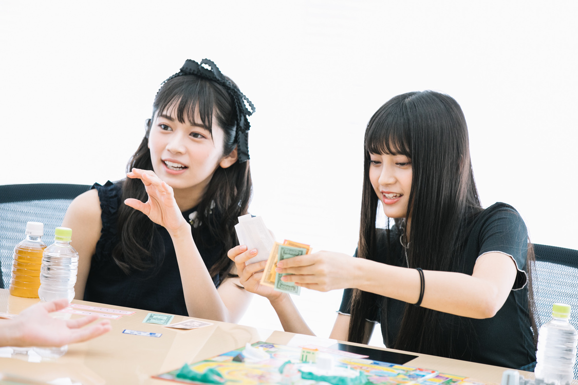 浅野杏奈、小山リーナ