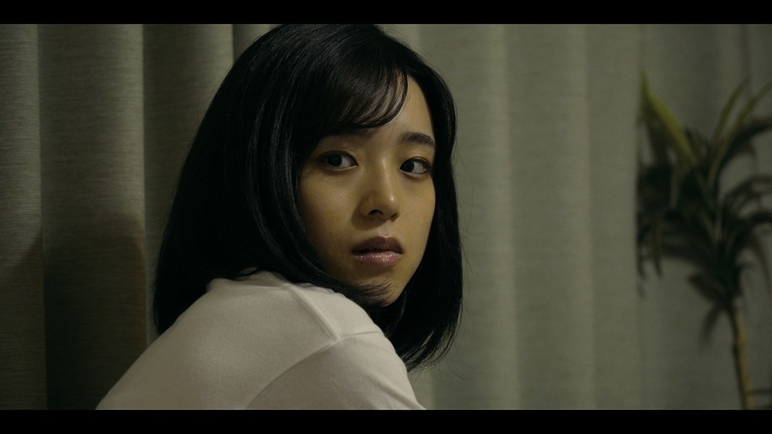 第三怖「The Door」主演：小牧那凪