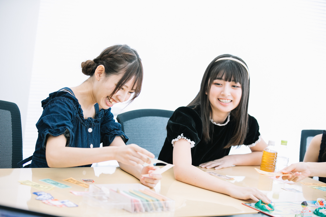 沖口優奈、清水ひまわり