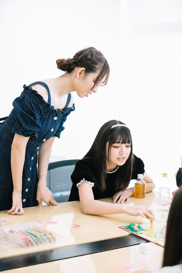 沖口優奈、清水リーナ