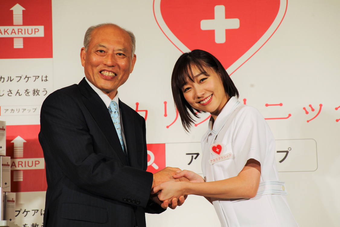 須田亜香里、舛添要一氏