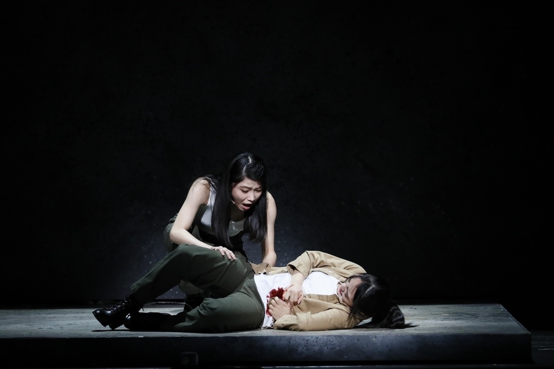 横山由依（AKB48）、向井地美音（AKB48）