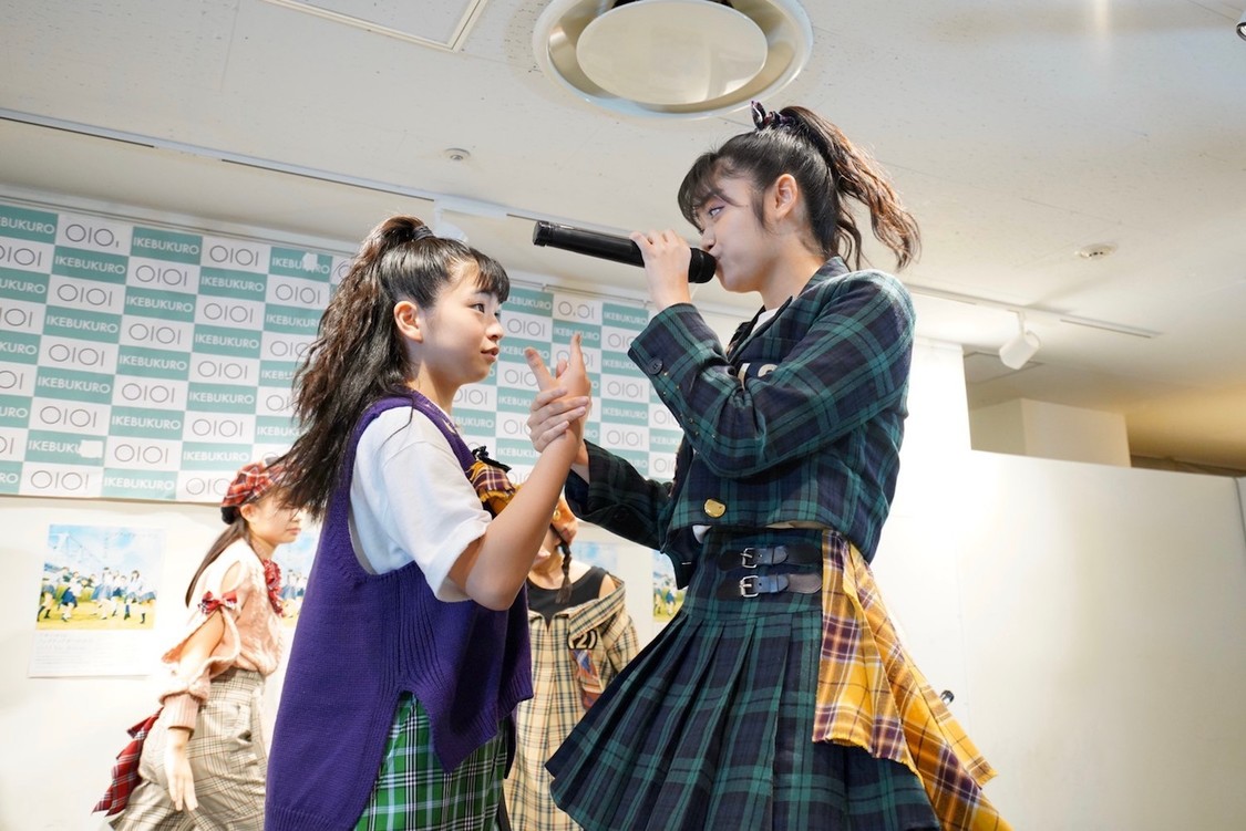 アップアップガールズ（2）＜『アオハル1st』リリース記念イベント＞｜東京・池袋マルイ 7Fイベントスペース（2019年11月10日）