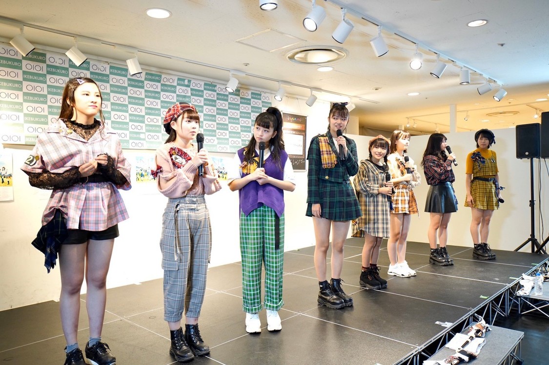 アップアップガールズ（2）＜『アオハル1st』リリース記念イベント＞｜東京・池袋マルイ 7Fイベントスペース（2019年11月10日）
