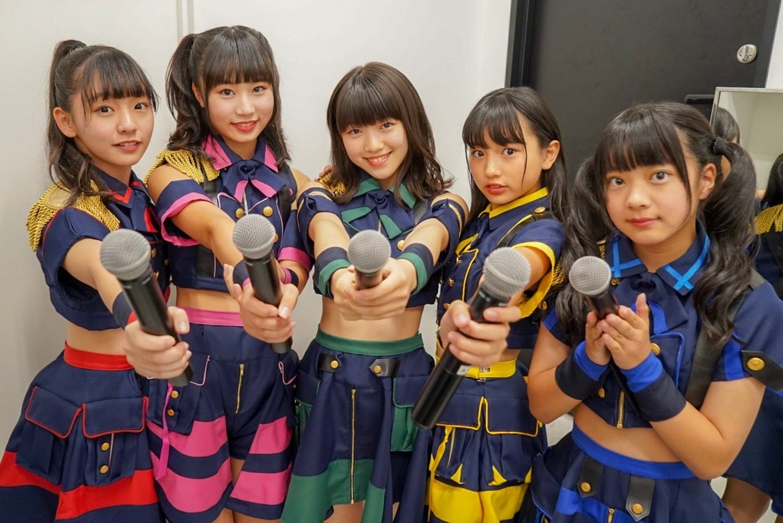 Lily of the valley、大阪HMV&BOOKS SHINSAIBASHIデビューライブより