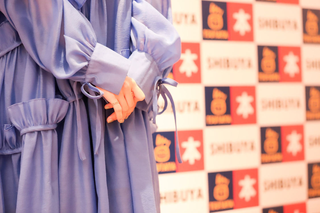 来栖りん（26時のマスカレイド）1st写真集『Lakka』発売記念イベント